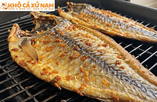 nướng cá khô bằng nồi chiên không dầu (3)