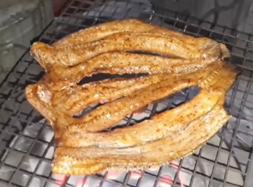 Khô cá lóc nướng